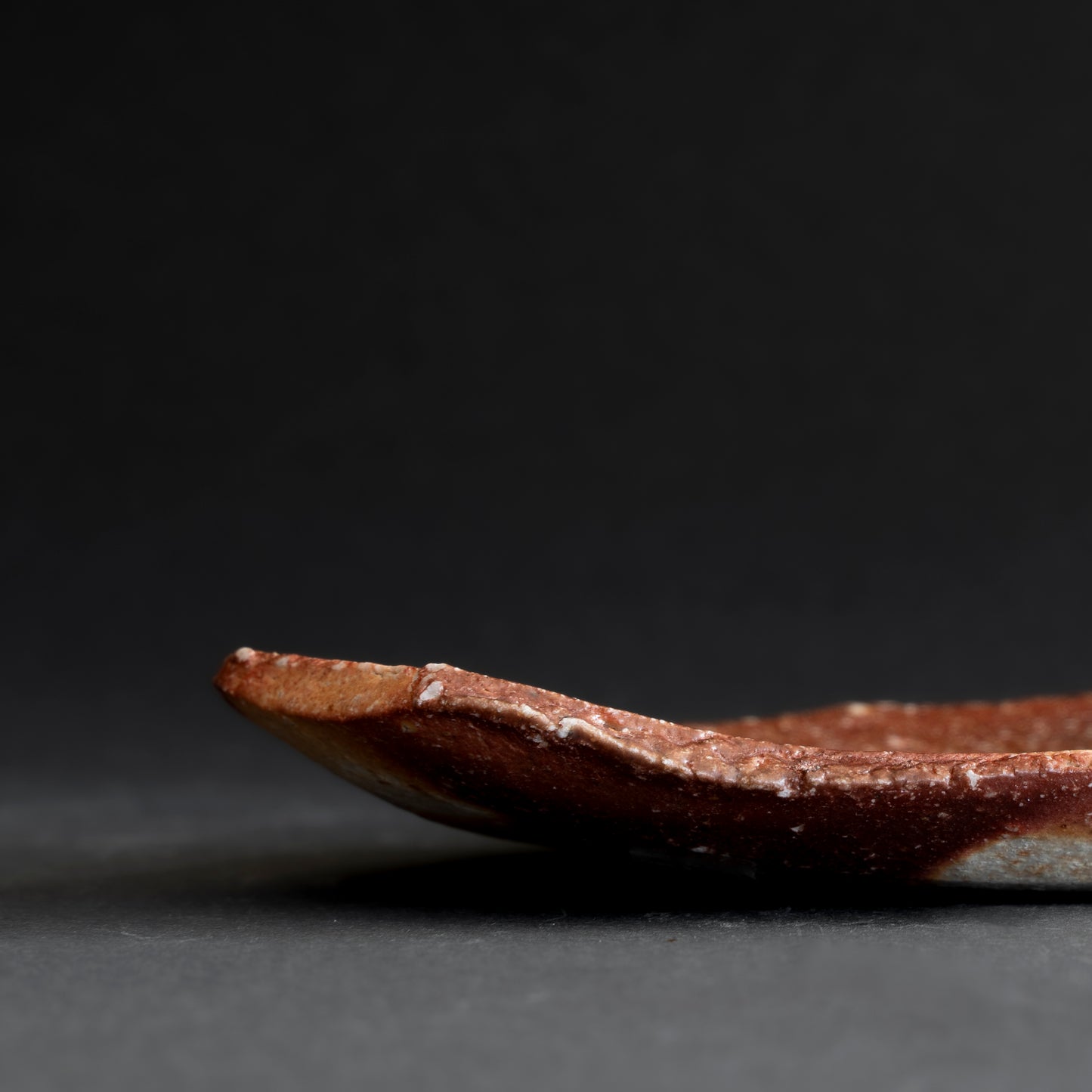 Shigaraki Boat-shaped Small Plate