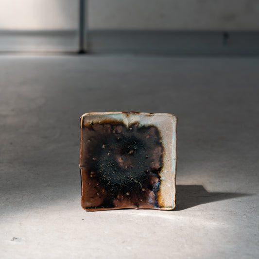 Kakewake Small Square Plate