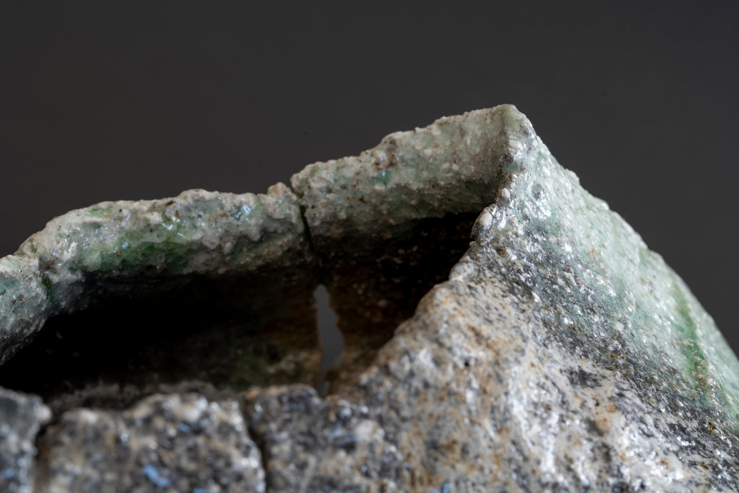 Shigaraki Geometric Vase