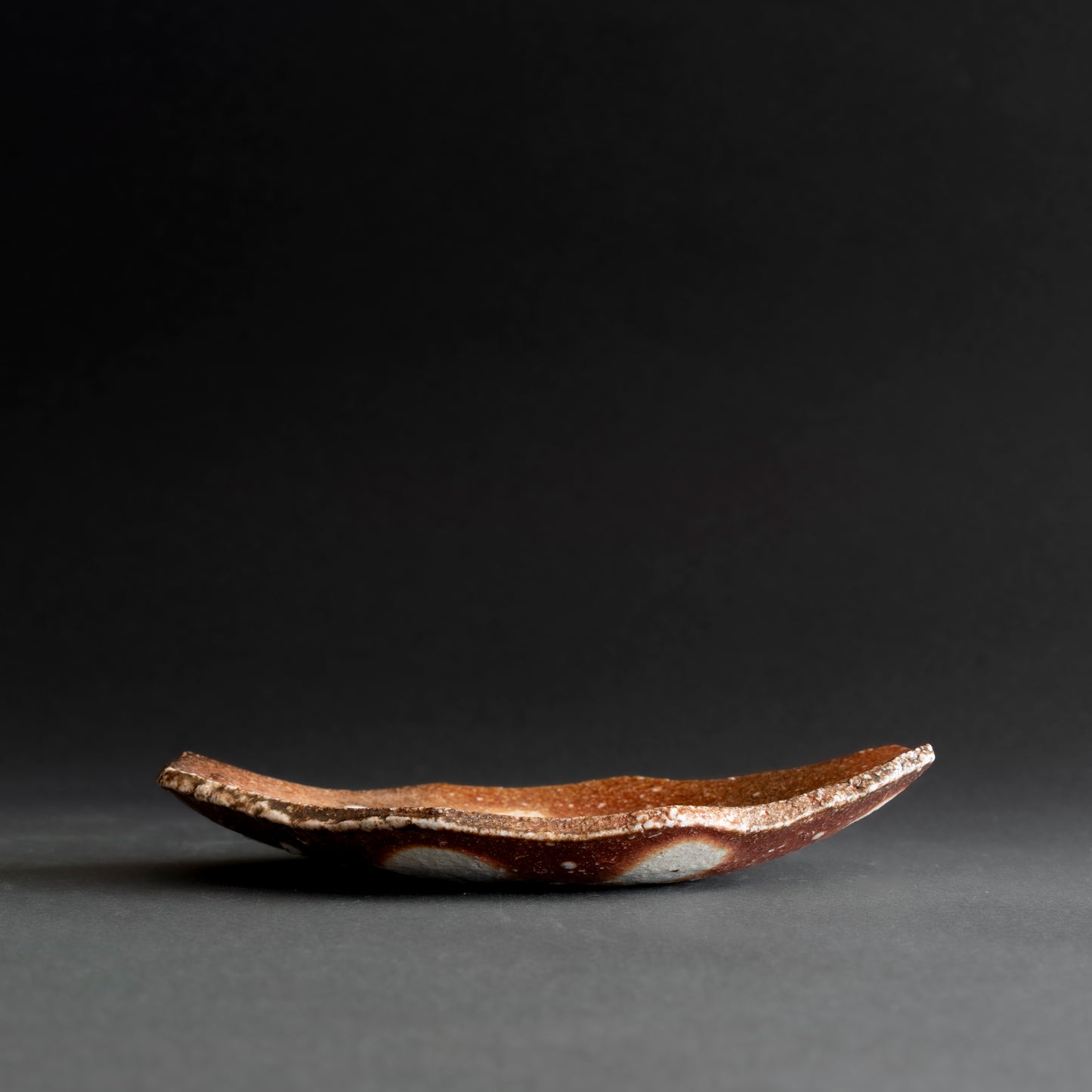 Shigaraki Boat-shaped Small Plate