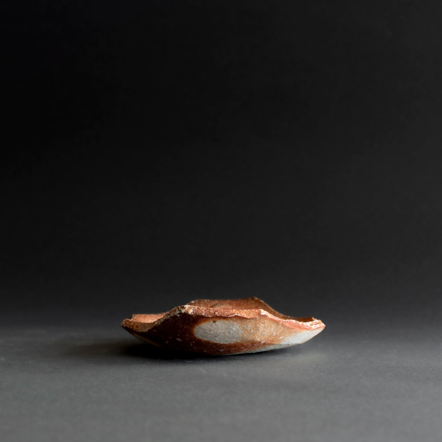 Shigaraki Boat-shaped Small Plate