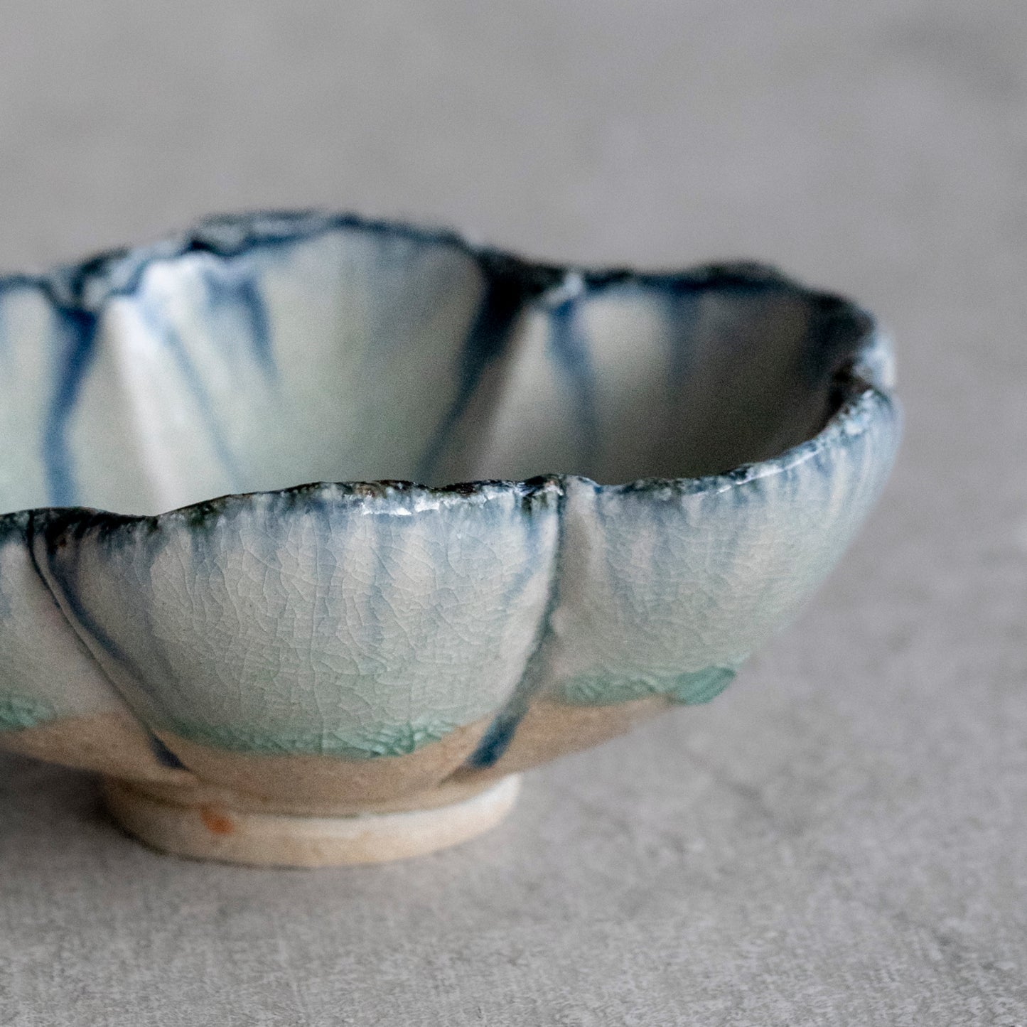 Ash Glaze & Zaffer Floral-shaped Bowl