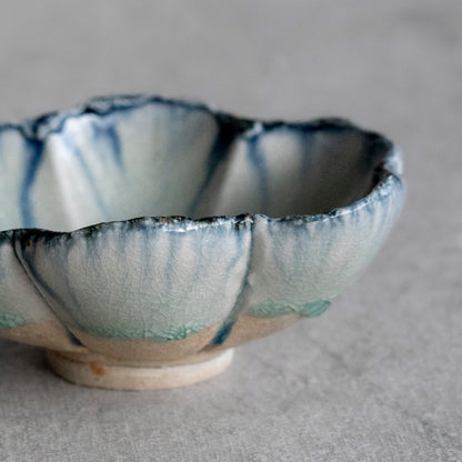 Ash Glaze & Zaffer Floral-shaped Bowl