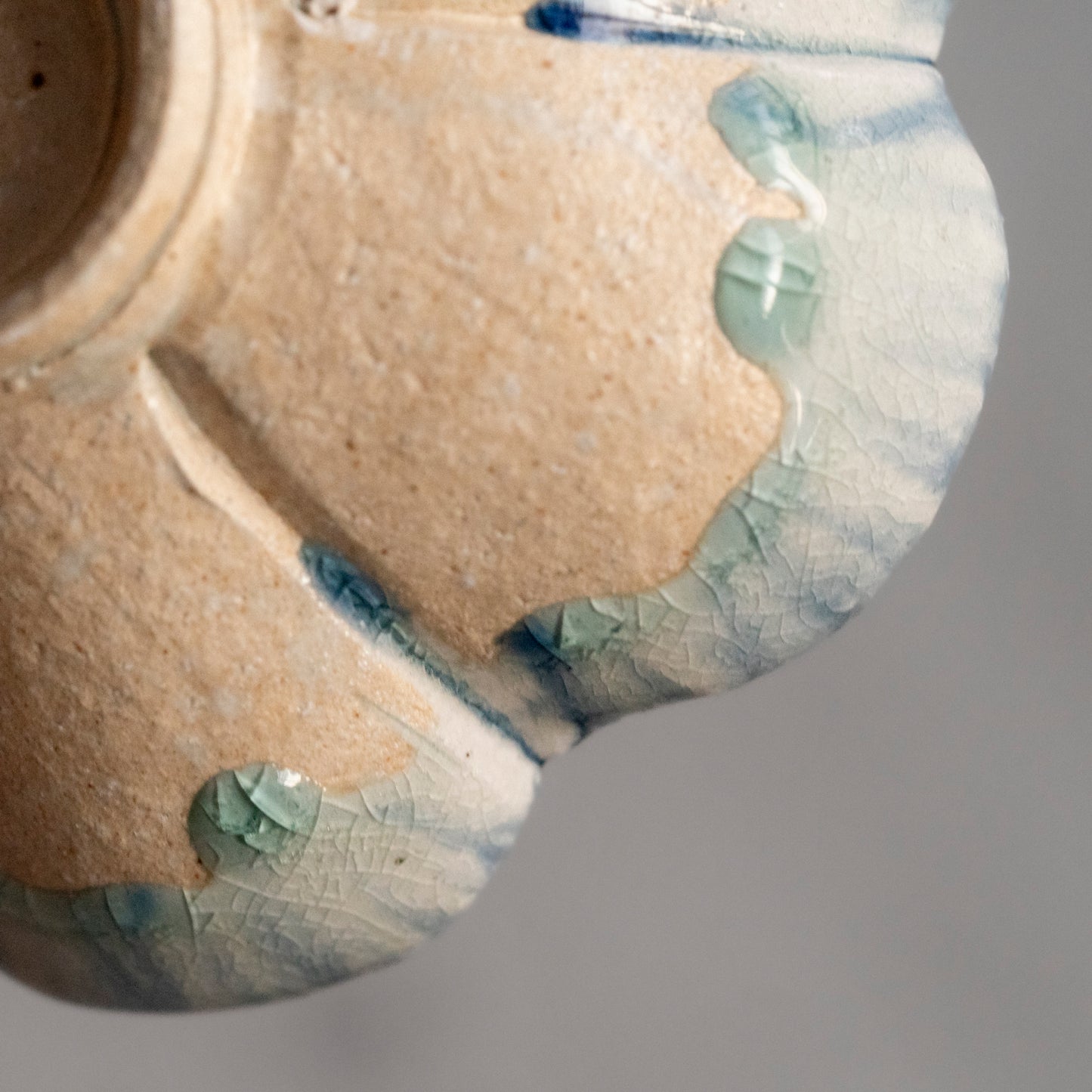 Ash Glaze & Zaffer Floral-shaped Bowl