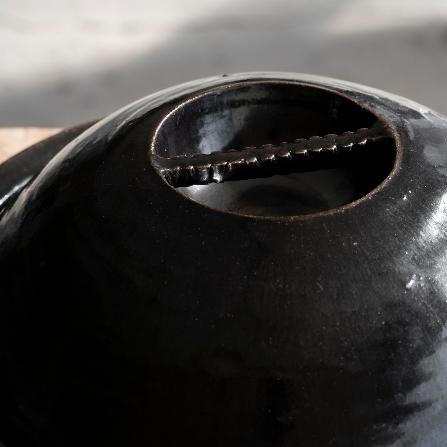Shallow Earthenware Pot (32cm)