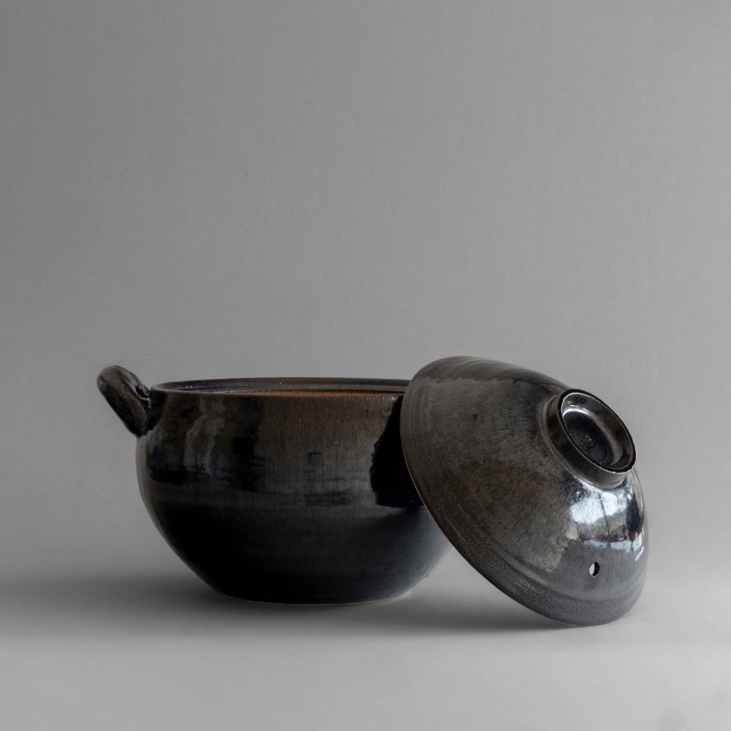 Round Earthenware Pot