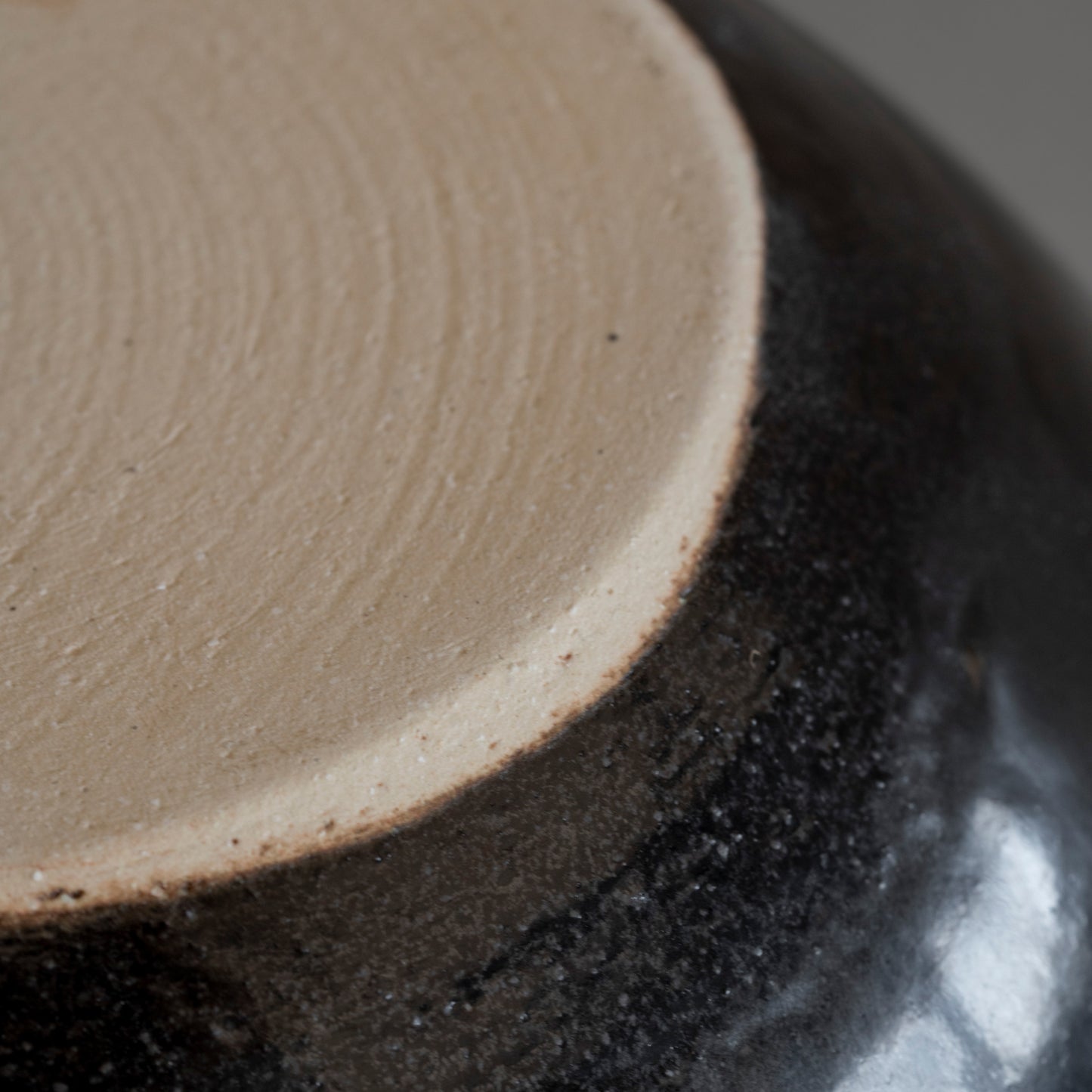 Round Earthenware Pot