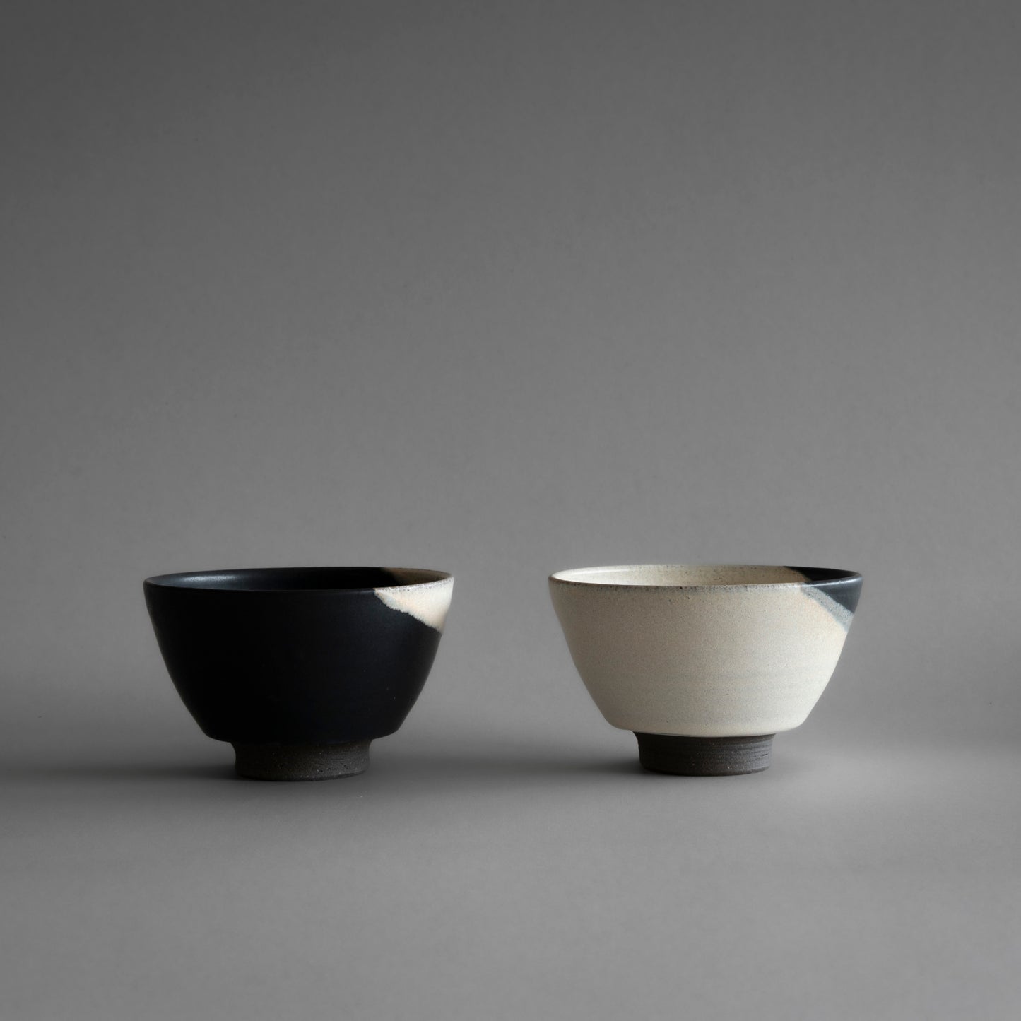 Bowl S (White on Black)