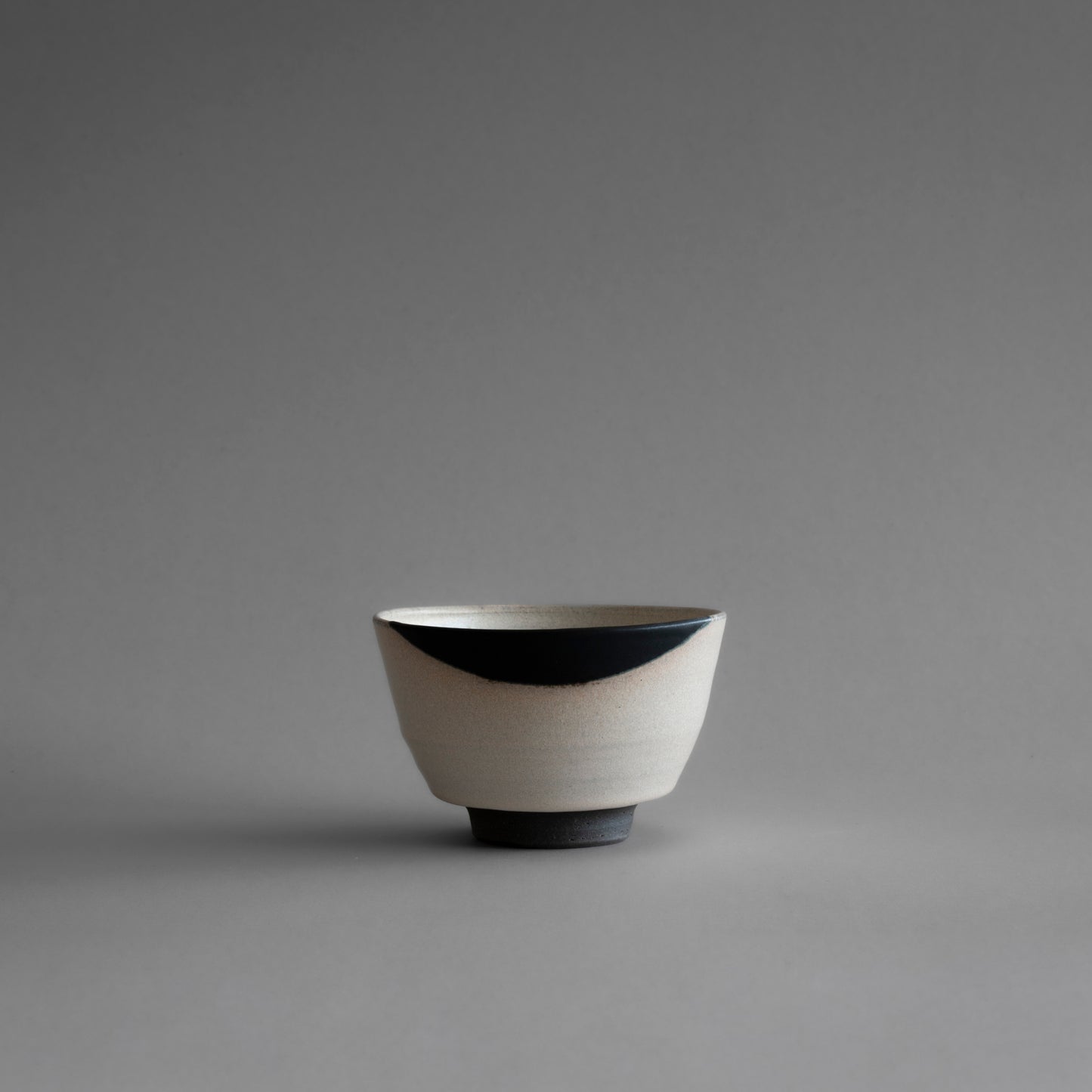 Bowl M (Black on White)