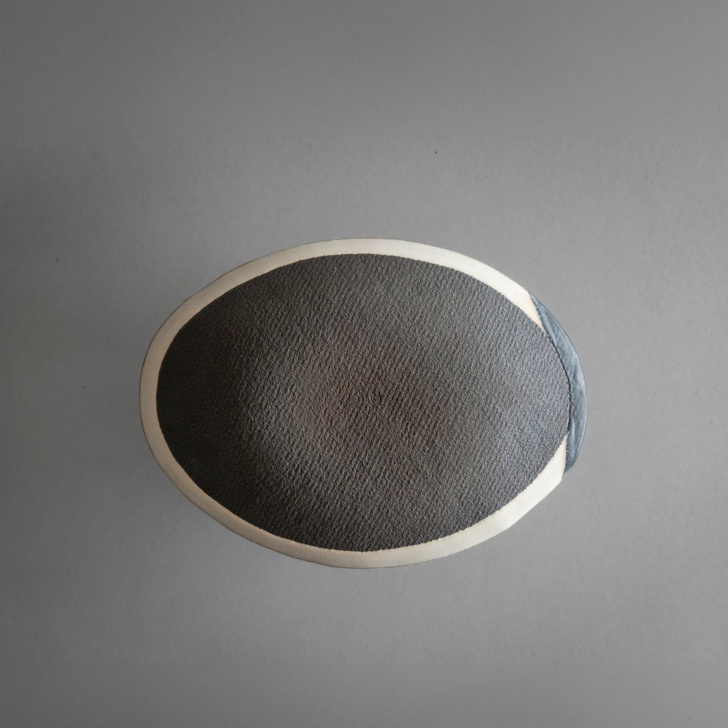 Oval Plate M (Black on White)