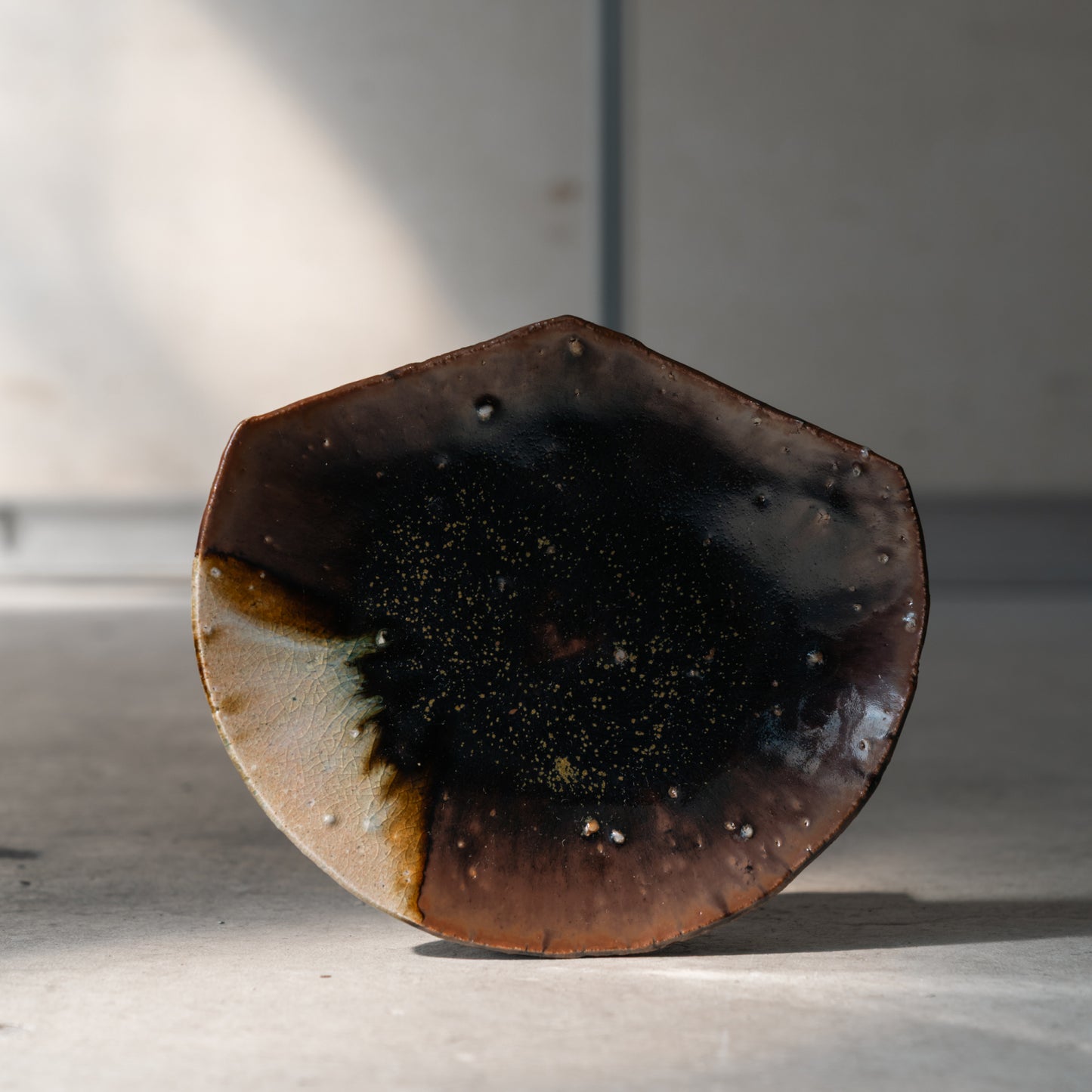 Kakewake Irregular Plate