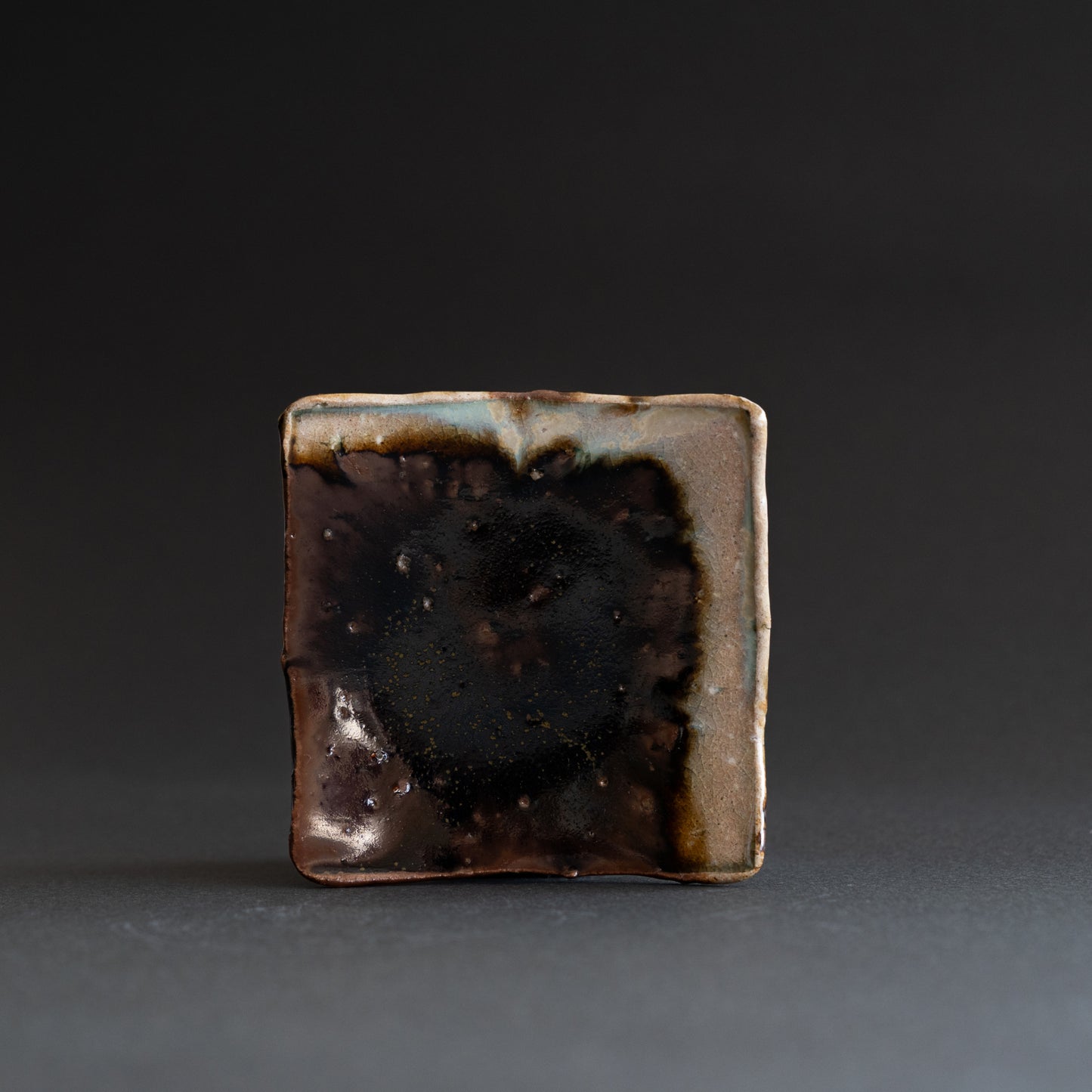 Kakewake Small Square Plate