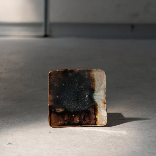 Kakewake Small Square Plate