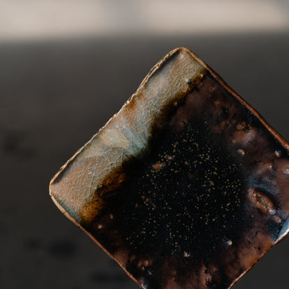 Kakewake Small Square Plate