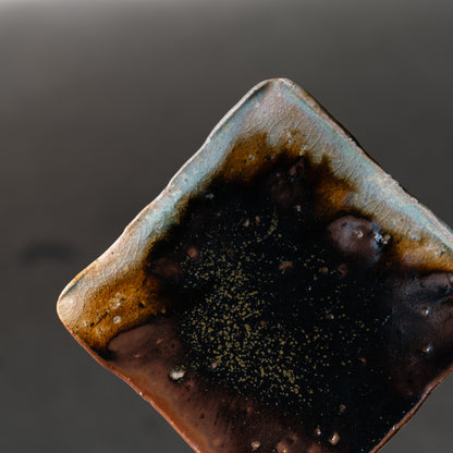 Kakewake Small Square Plate