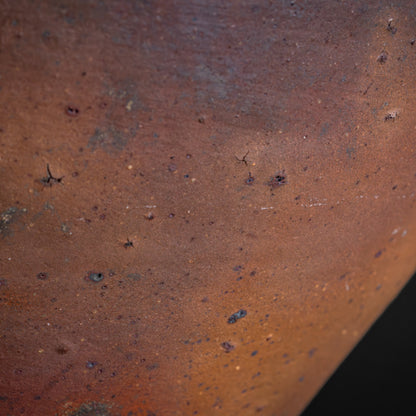 Nanban Pot with White-Line Motif
