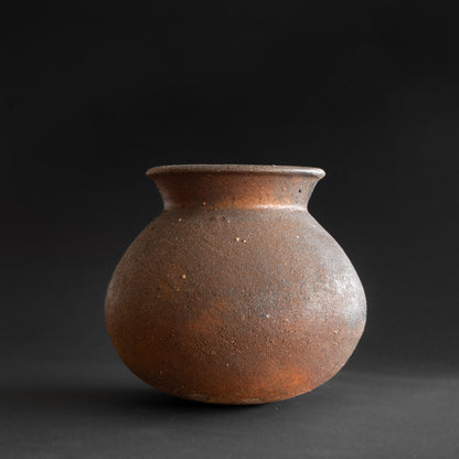 Nanban Jar With Sand Decoration