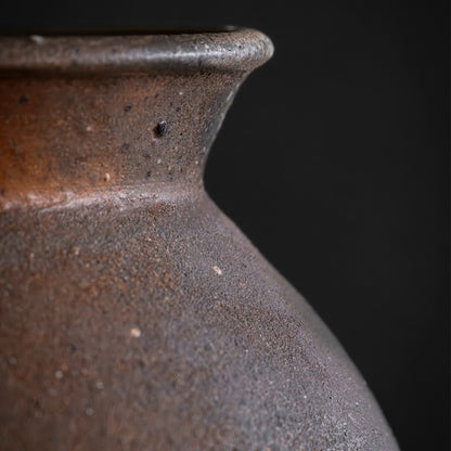 Nanban Jar With Sand Decoration