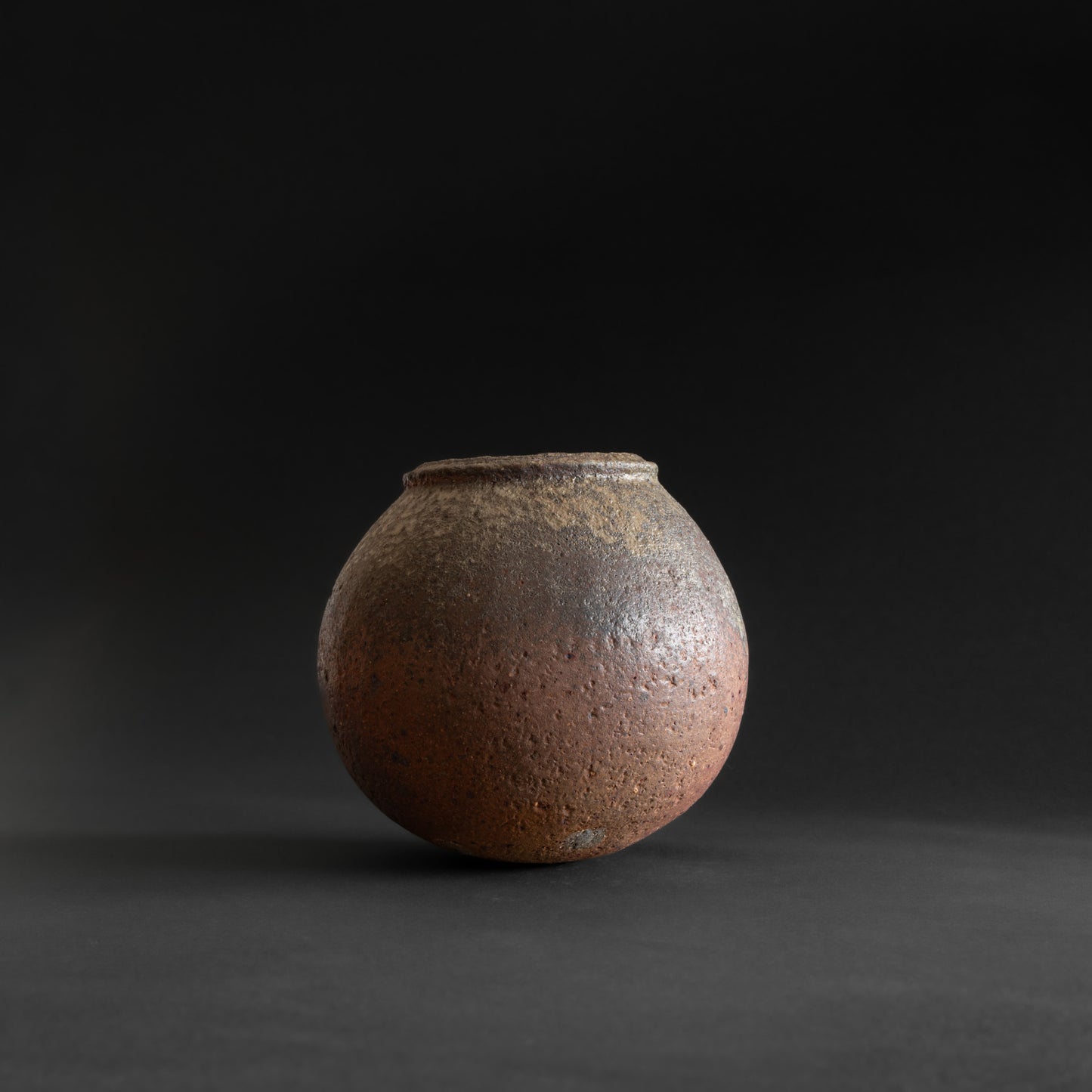 Nanban Round Jar