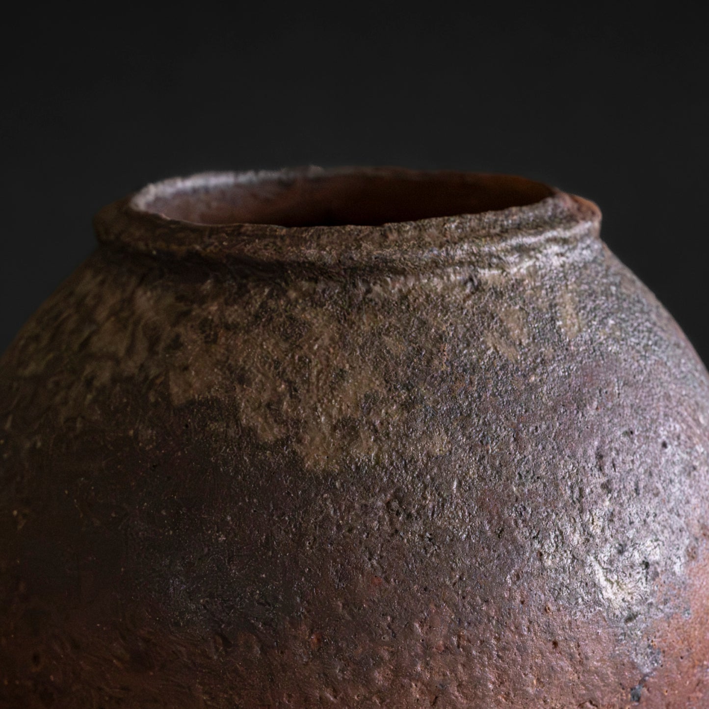 Nanban Round Jar