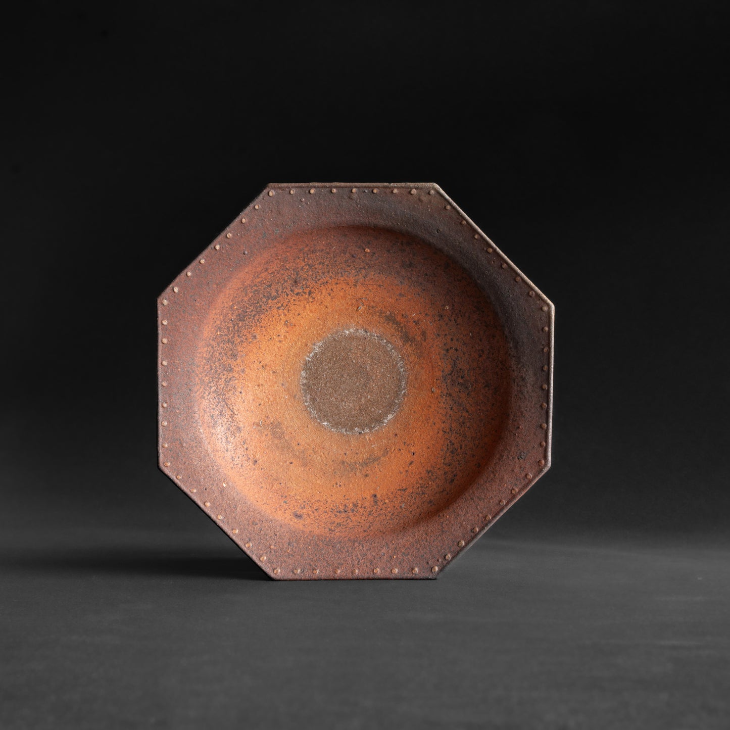 Nanban Octagonal Bowl with Dotted Rim (22.5cm)