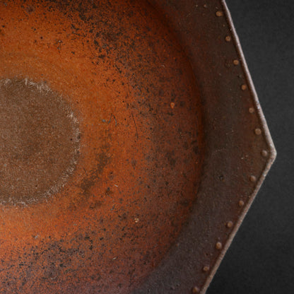 Nanban Octagonal Bowl with Dotted Rim (22.5cm)