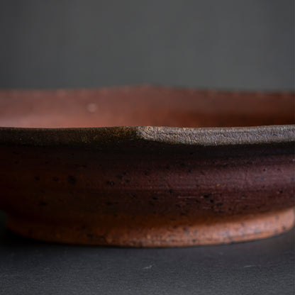 Nanban Octagonal Bowl with Dotted Rim (22.5cm)