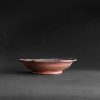 Nanban Octagonal Bowl with White-Line Motif (23.5cm)