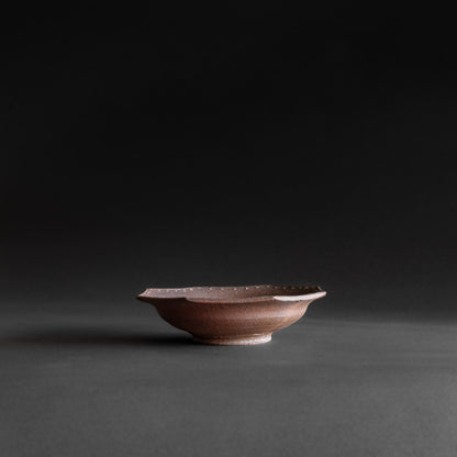 Nanban Octagonal Bowl with Dotted Rim (15.5cm)