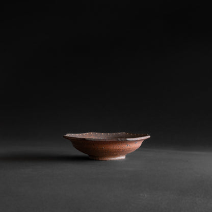 Nanban Octagonal Bowl with Dotted Rim (15.5cm)