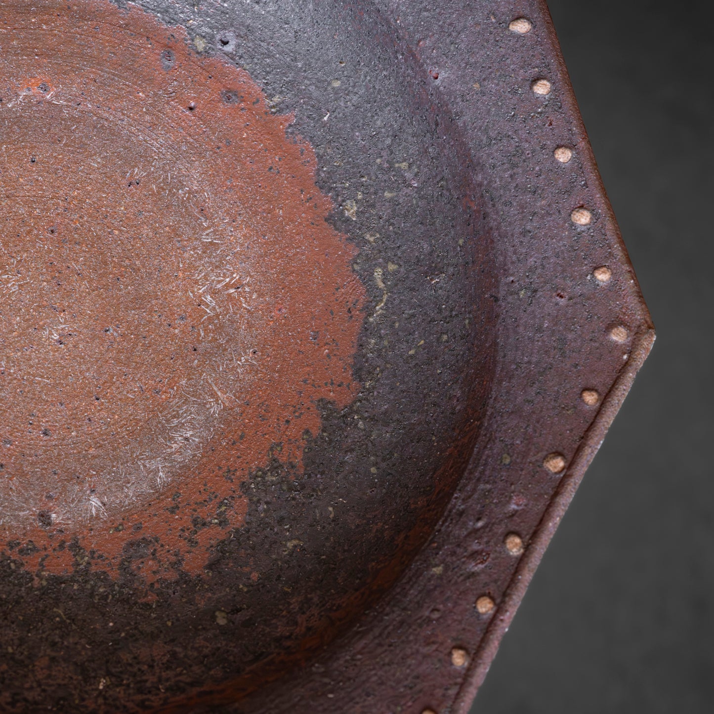 Nanban Octagonal Bowl with Dotted Rim (15.5cm)