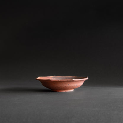Nanban Octagonal Bowl with White-Line Motif (16.5cm)