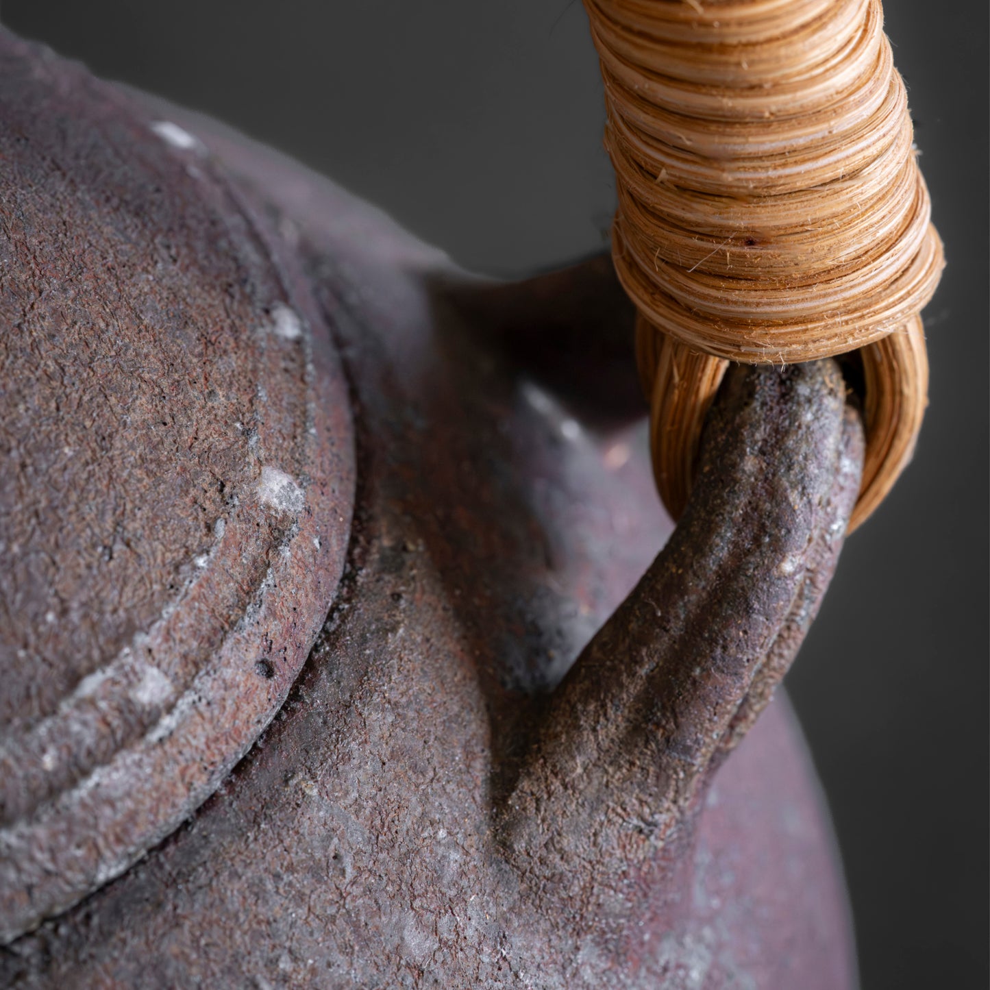Nanban Teapot with Feldspar Granules